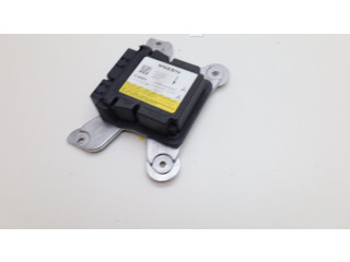 Блок подушек безопасности 32315746   Volvo V60