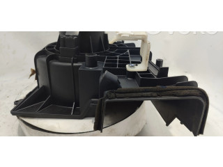 Вентилятор печки Nissan Almera Tino