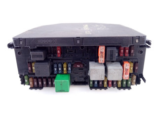 Pojistková skříňka Řídící jednotka BSM A2129006112, E3-A1-14-3 Mercedes-Benz CLS C218 X218 2014