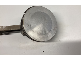 Поршень с шатуном Dodge Challenger