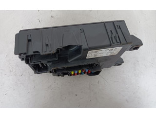 Блок предохранителей 00517817580   Fiat Grande Punto    