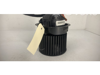 Вентилятор печки 272107379R Dacia Logan II