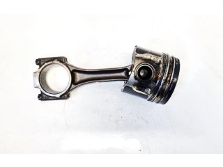 Поршень с шатуном Skoda Octavia Mk2 (1Z)