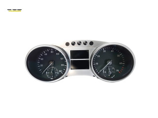 Přístrojová deska Mercedes-Benz R W251 2006 A2515400548, A2515402211