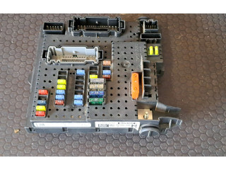 Блок предохранителей 30728512, 28017881   Volvo XC90    