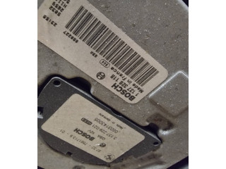 Радиатор (ы) держатель / кронштейн