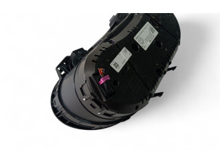 Панель приборов 5E0920750C Skoda Octavia Mk3 (5E)