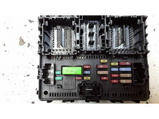 Блок предохранителей HU5T15604ECN Ford Fiesta