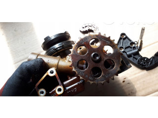 Čerpadlo oleje 077115105J   Audi A8 S8 D3 4E   