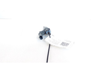 Vstřikovač 03C906036N Volkswagen Scirocco pro benzínový motor 1.4 CZC