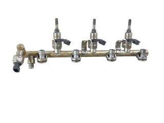 Комплект форсунок 12634125, 12633593    Chevrolet Camaro для бензинового двигателя  3.6