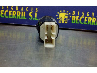 Ручка стеклоочистителей SsangYong Korando