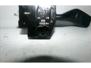 Ручка поворотов/ фонарей 17D940   Ford Focus