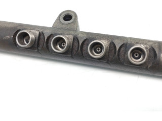 Топливная рампа 30777759, 0445215025   Volvo V70   для двигателя D5204T7