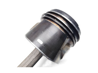  Поршень с шатуном D5204T2 D5204T2  Volvo V70  