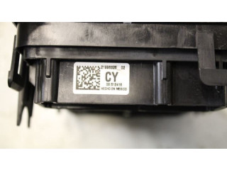 Pojistková skříňka 21996326 Chevrolet Corvette 2007