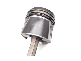 Píst AVB Audi A4 S4 B6 8E 8H