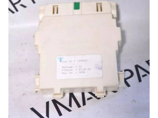 Pojistková skříňka 99661030300 Porsche 911 996 2004