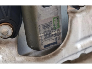 Моторчик заднего дворника 9225635RH Opel Combo C