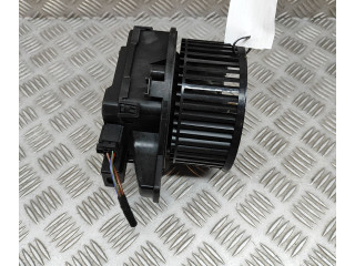 Вентилятор печки    4M1820021B, CZ997009   Audi e-tron