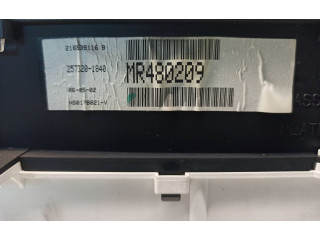 Přístrojová deska Mitsubishi Space Wagon 2002 MR480209, 2573201840