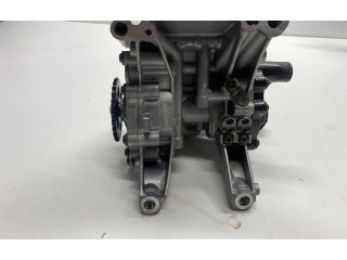 Масляный насос  N20-N26 7610378, 11417610378  BMW 3 F30 F35 F31 