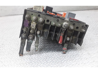 Pojistková skříňka Volkswagen Caddy 2005