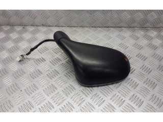 Зеркало электрическое Mitsubishi Carisma 2000 - 2004 года