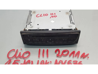 Радио/ проигрыватель CD/DVD / навигация