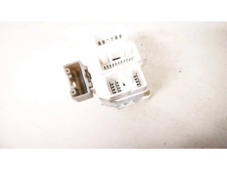 Pojistková skříňka a4545450028 Mitsubishi Colt 2004