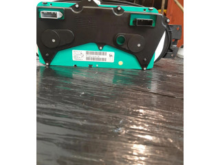 Панель приборов 248103496R Dacia Sandero