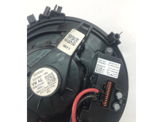 Вентилятор печки 5WB819021 Volkswagen Touran I