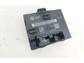Блок управления дверью 4F0959795N, 8K0959795C   Audi Q5 SQ5
