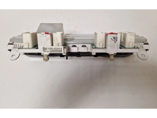 Přístrojová deska Toyota Land Cruiser (J120) 2007 838006D243B, 838006D243