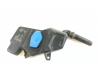 Бачок оконной жидкости