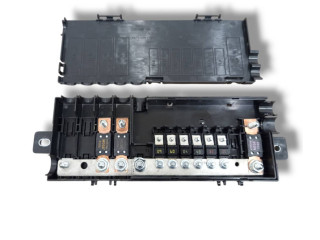 Ящик предохранителей (комплект) HX7314516AA, 301191801 Jaguar XE