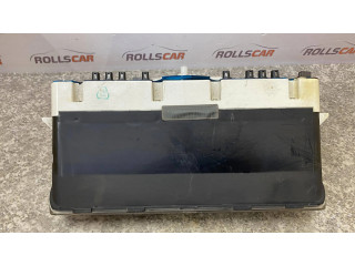 Přístrojová deska Volvo 460 1993 46662702, 270594132302