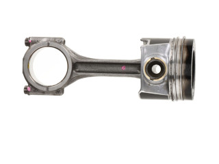 Шатун  04L105401A    Volkswagen Transporter - Caravelle T6  