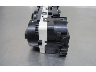 Блок управления климат-контролем Mitsubishi Colt