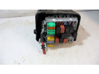 Блок предохранителей Fiat Linea
