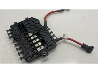 Узел подключения плюсовых проводов