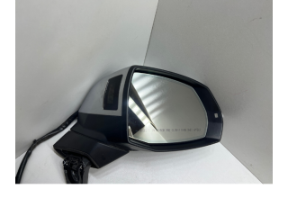 Зеркало электрическое Audi Q5 SQ5 2017 - года