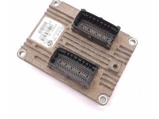 Блок управления двигателем Блок управления 6160130202, 51804530 Fiat Linea