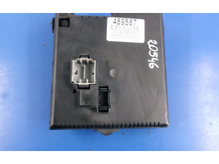 Блок предохранителей 30728512, 30728512 Volvo S60