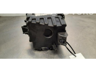 Блок предохранителей     Peugeot 2008 II    