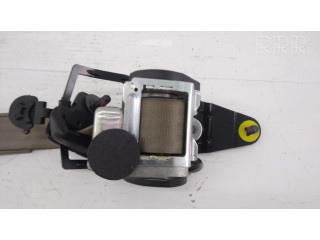 Задний ремень безопасности