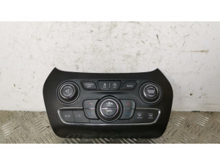 Блок управления климат-контролем 05091898AC   Jeep Cherokee
