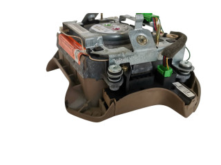 Подушка безопасности водителя 8686283   Volvo V70