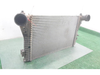 Интеркулер  3C0145805P   Volkswagen PASSAT 