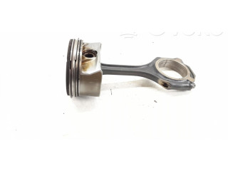 Píst 2730300620, 2730300820 Mercedes-Benz R W251 M 272.967